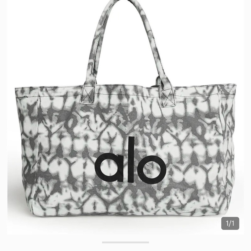 ALO Yoga Black and Gray Tie-Dye Canvas Tote
